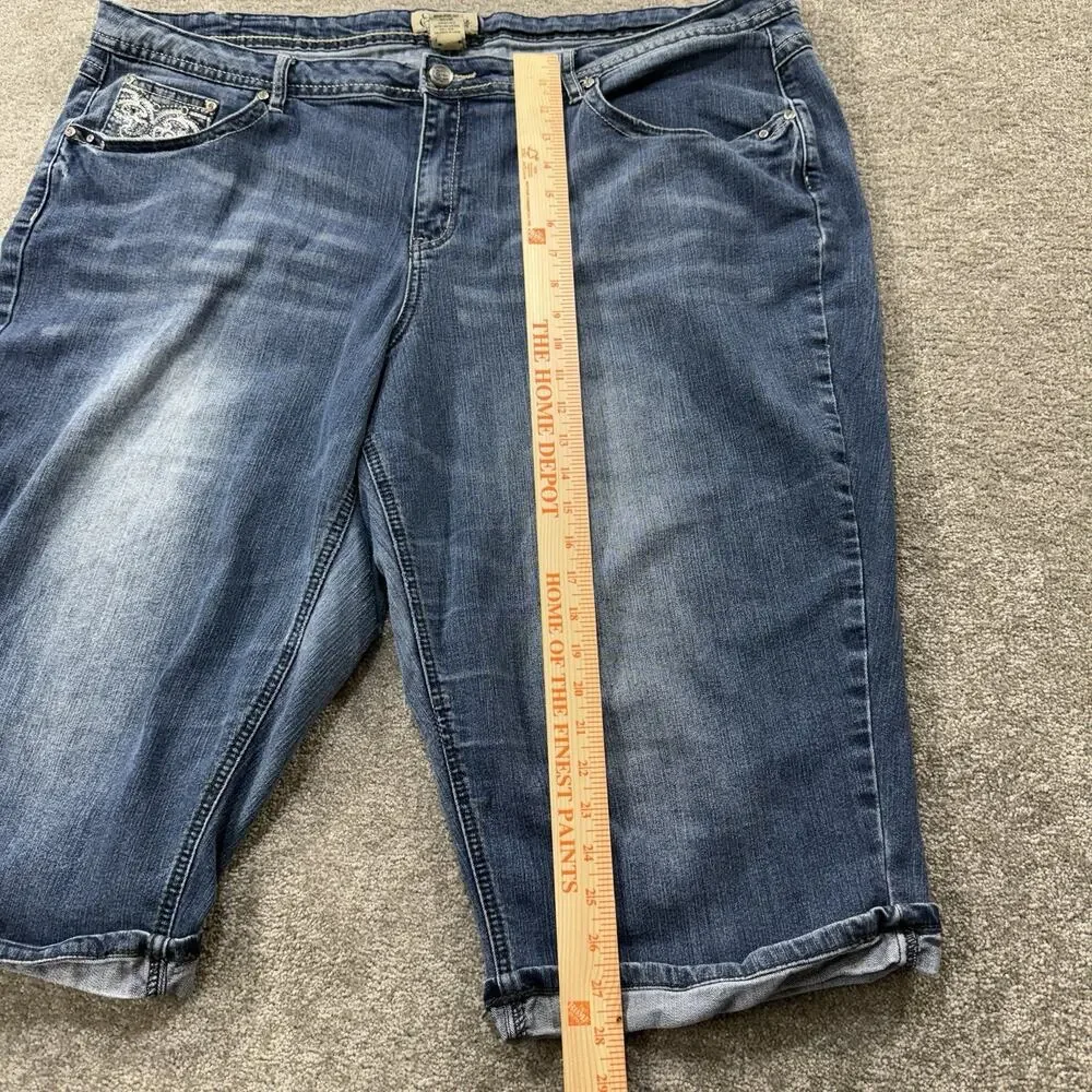 Earl Jean Womens 24W‎ Embellished Bermuda Denim Shorts Blue Studded Pockets
